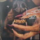 Leon Thomas autograph