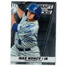 Max Muncy autograph